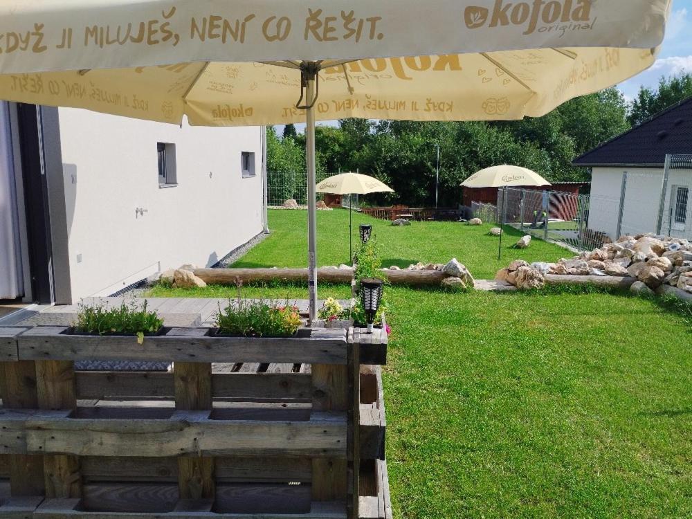 Apartman Dasa Frymburk Exterior photo