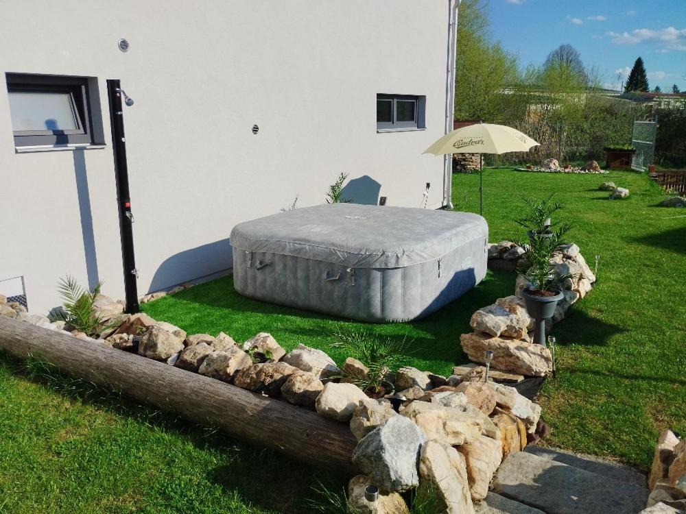 Apartman Dasa Frymburk Exterior photo